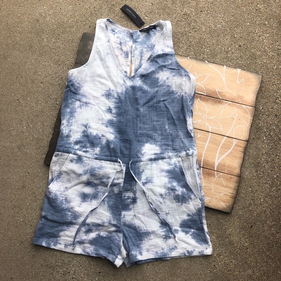 New Supply & Demand Tie Dye Printed Romper Size Small - Picture 3 of 7